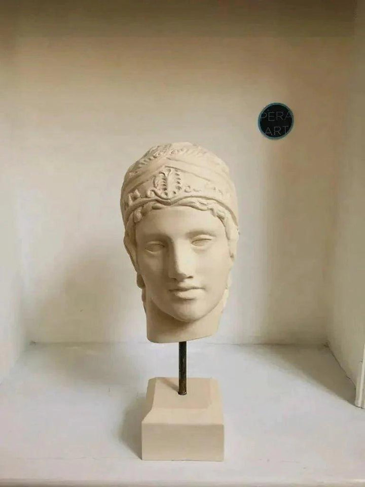 Ares Büst - vinterro